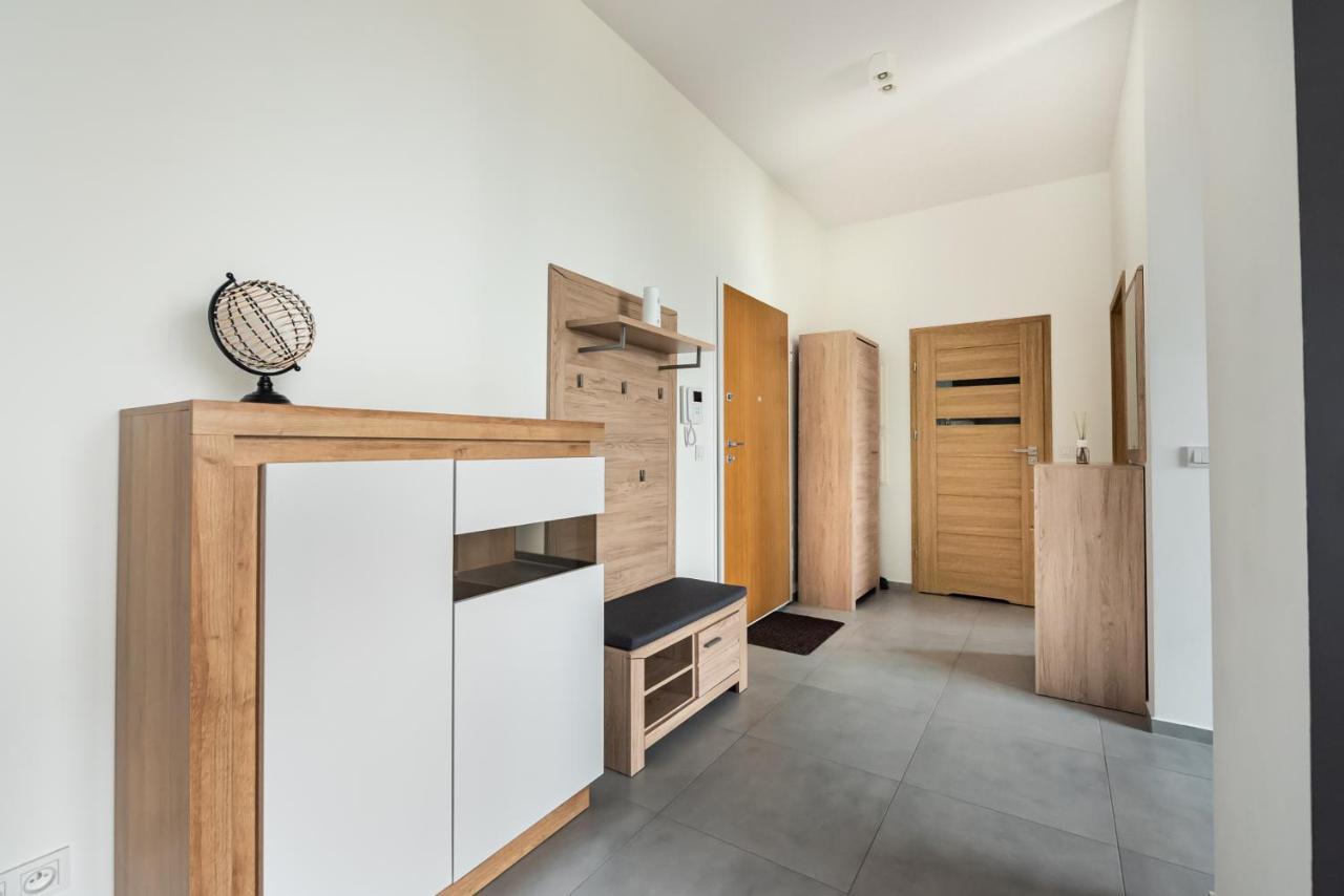 Metro Imielin 13Th Floor Apartment Varsovia Exterior foto